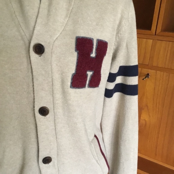 TOMMY HILFIGER LETTERMAN SHAWL COLLAR CARDIGAN - Picture 4 of 9